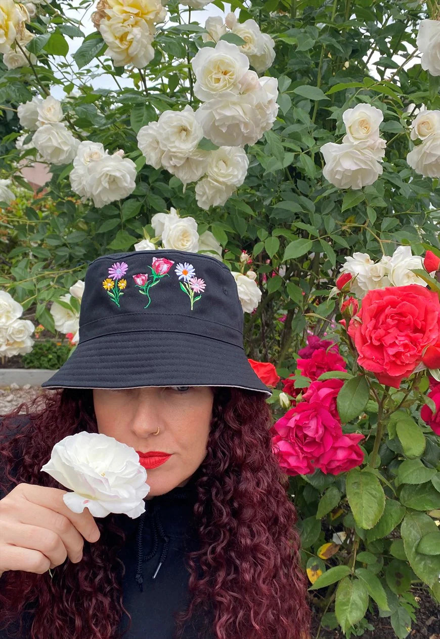 Bucket Hat with Flower Embroidery in Black