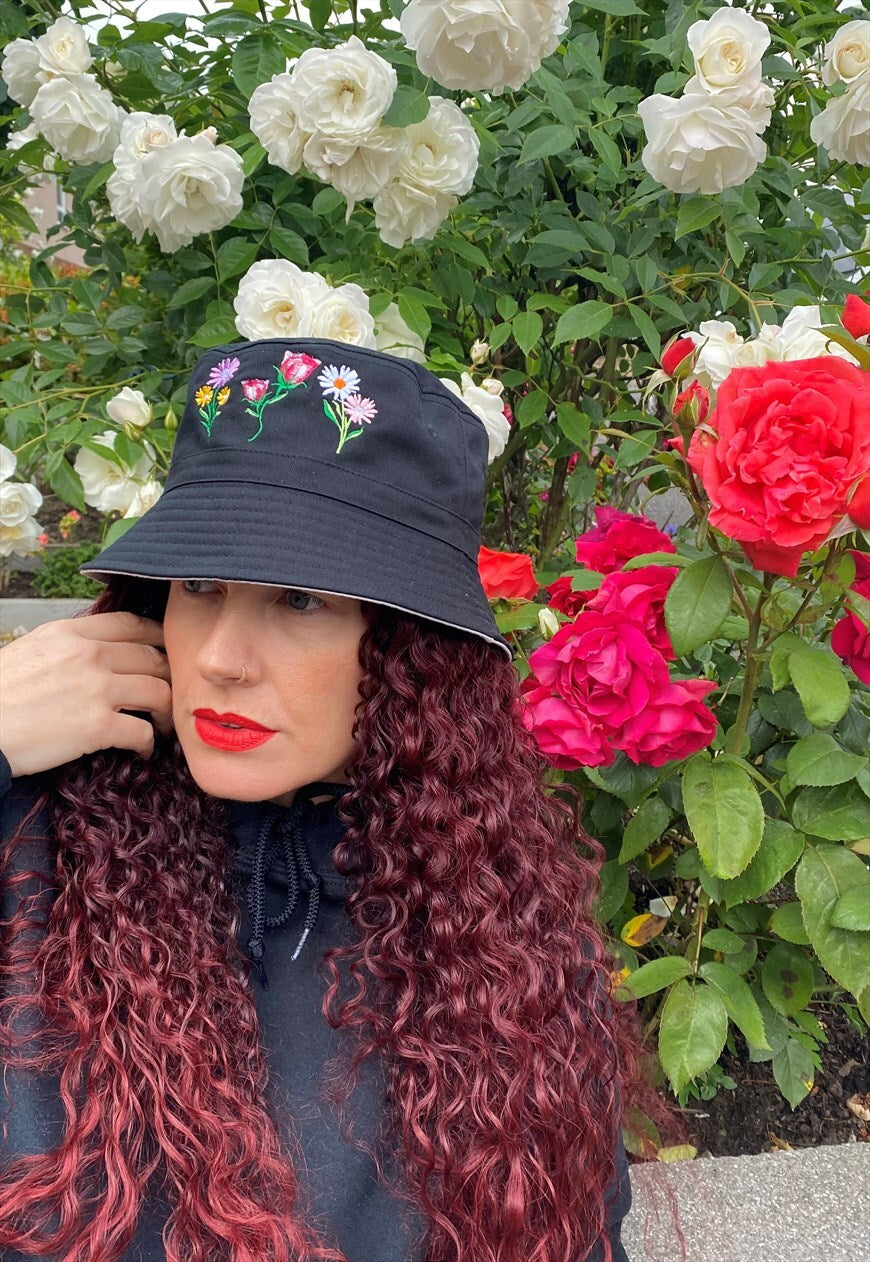 Bucket Hat with Flower Embroidery in Black
