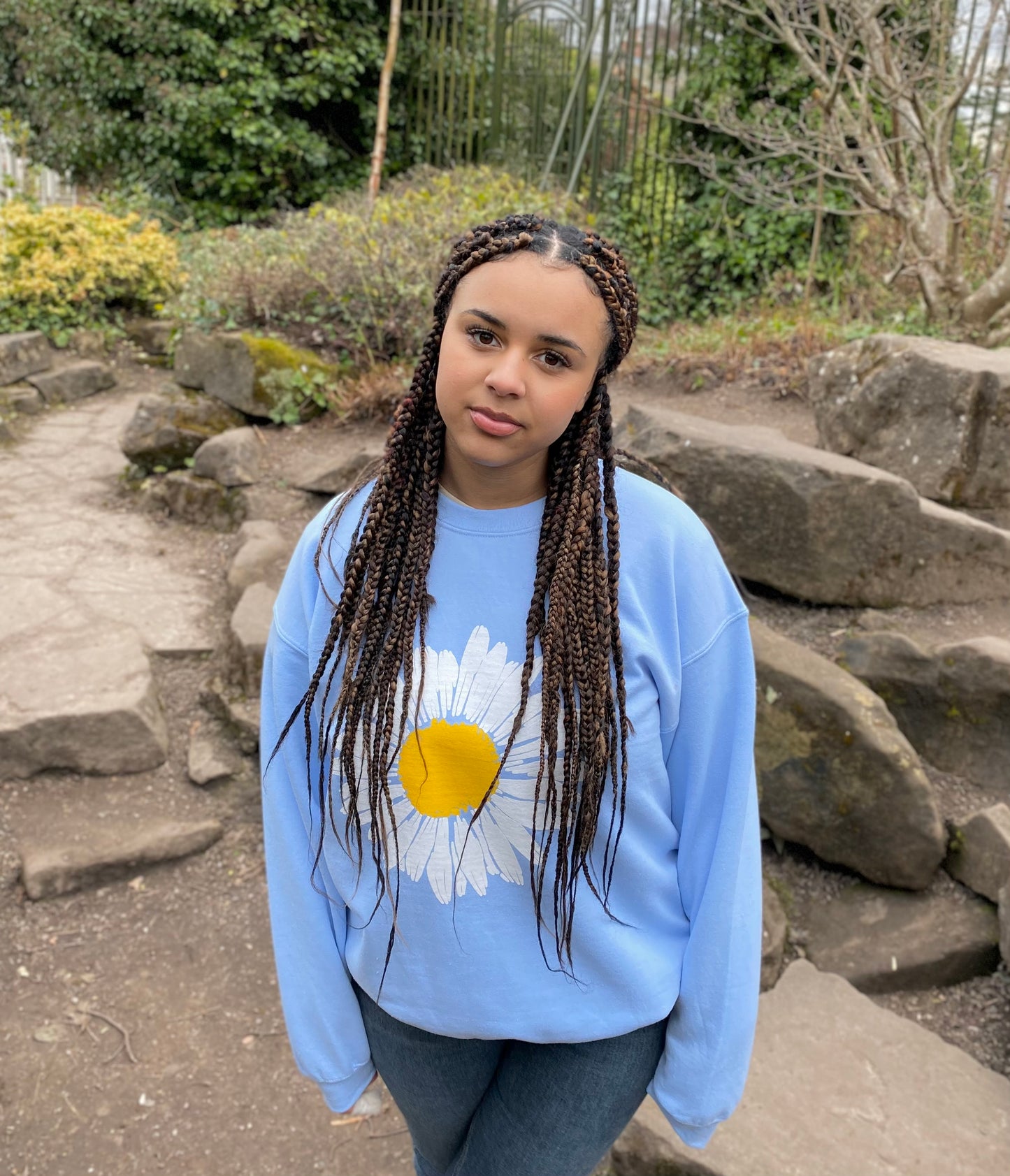 Unisex Daisy Print Sky Blue Graphic Print Sweatshirt