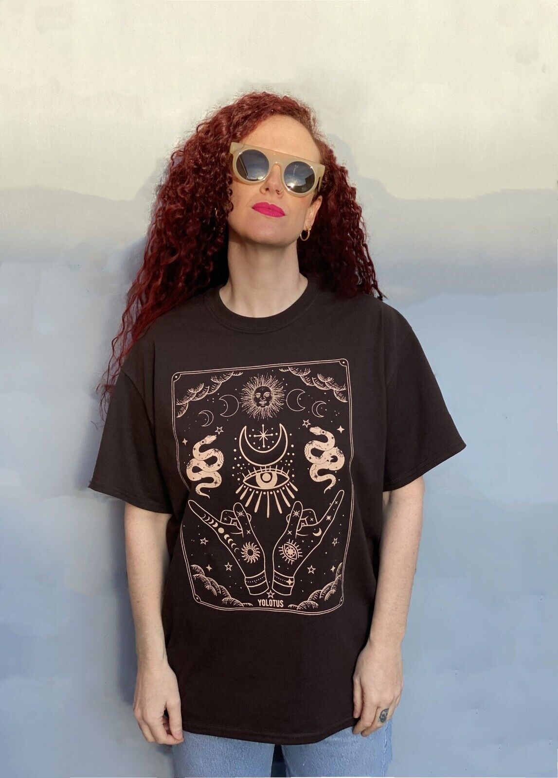 Unisex Tarot Card Fortune Teller Zodiac Stars Palmistry Graphic T-Shirt in Brown