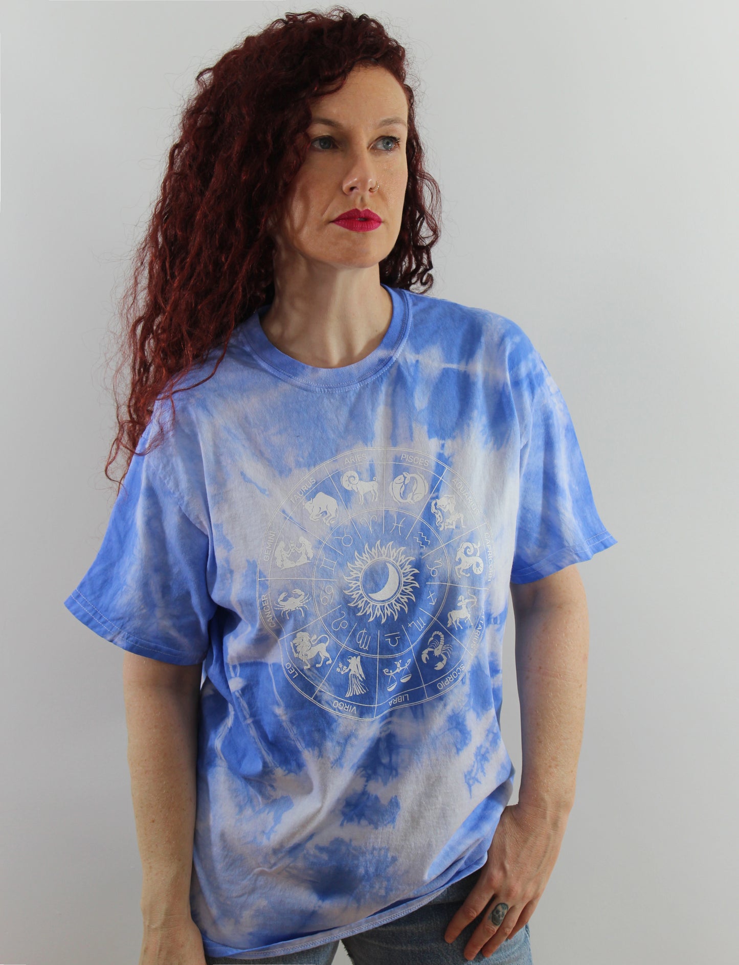 Zodiac Signs Horoscope Tie Dye Graphic T-Shirt in Blue